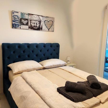 Apartman 1 Poreč Exteriör bild